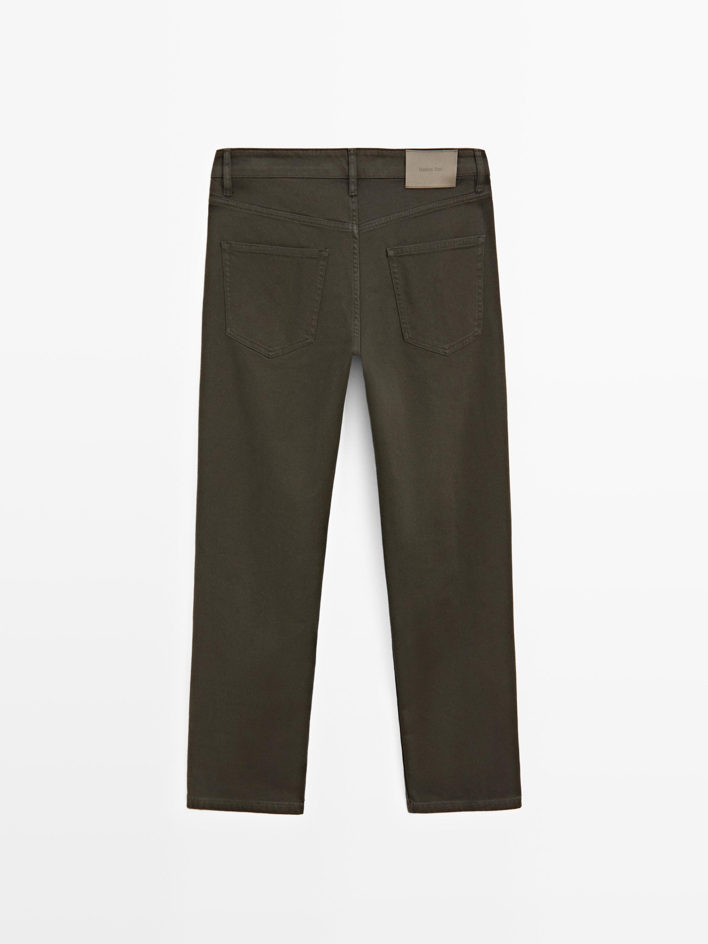 Tapered fit jeans